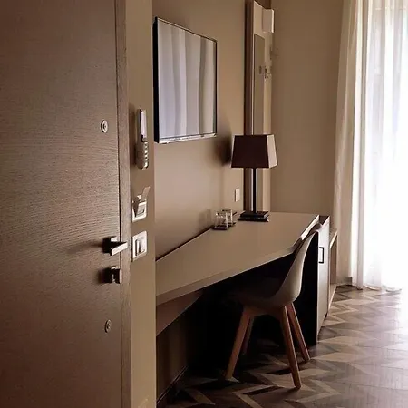 Riva 33 4* Porto Cesareo