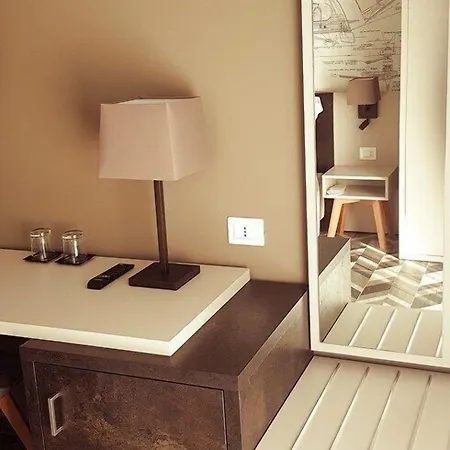 Riva 33 Porto Cesareo