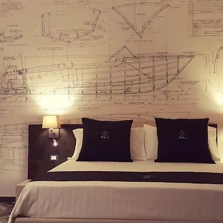 Riva 33 Bed and Breakfast 4*