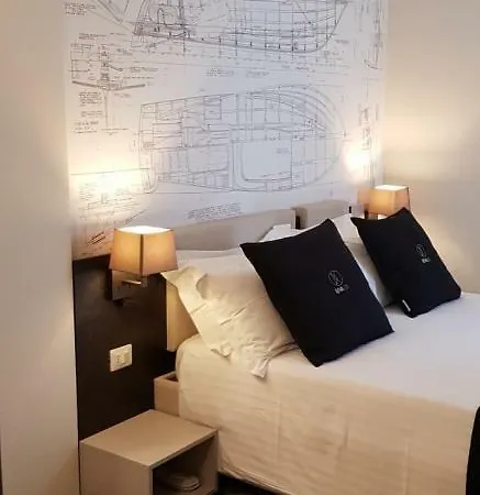 Bed and Breakfast Riva 33 4*