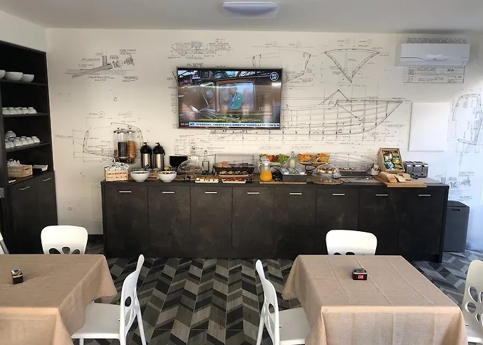 Riva 33 4* Porto Cesareo